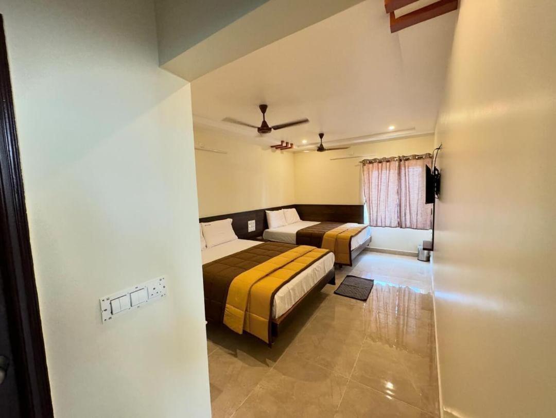 Hotel Dkr Grand Τιρουπάτι Εξωτερικό φωτογραφία